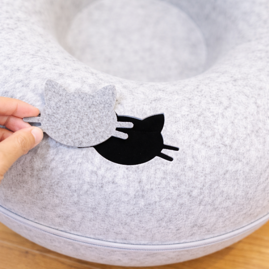 meowmates peekaboo cat tunnel bed with hanging ball toy light grey